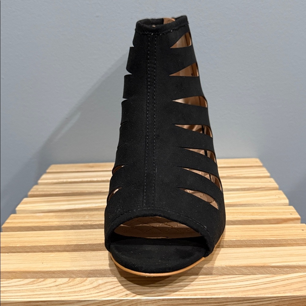 Black Cutout Ankle Booties Peep Toe Heels Versatile Everyday Chic Diane Gilman 9 - Picture 9 of 13